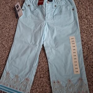 New With Tags GAP Capri Stretch  Light Blue Kids Casual Bottoms Beaded Bottom
